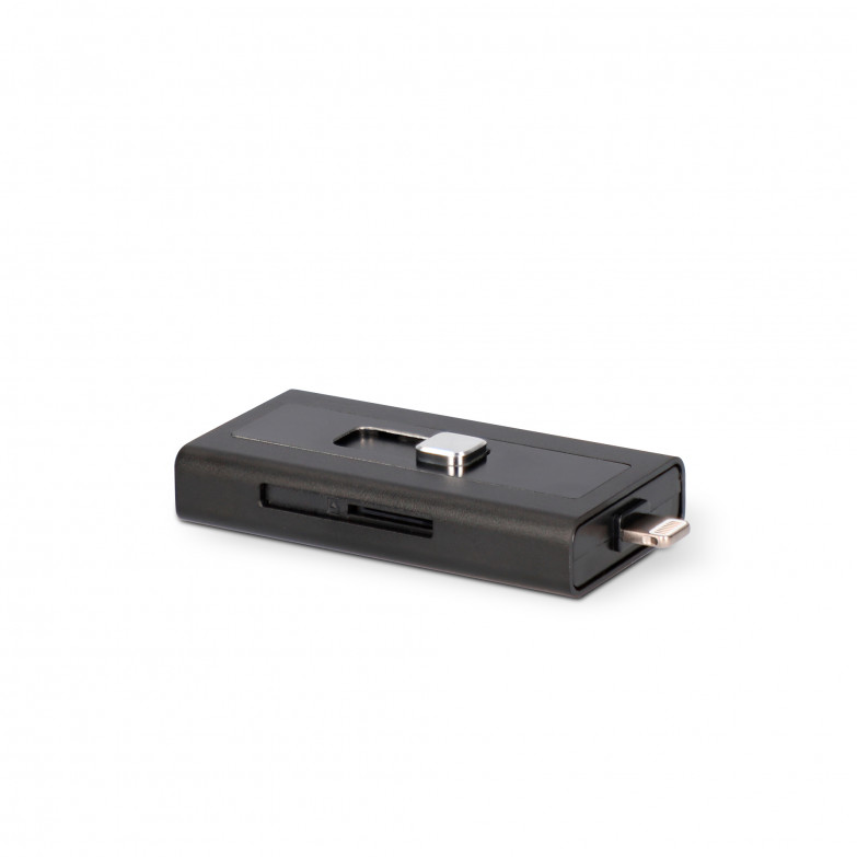Lector Micro SD, conectores USB-A y Lightning