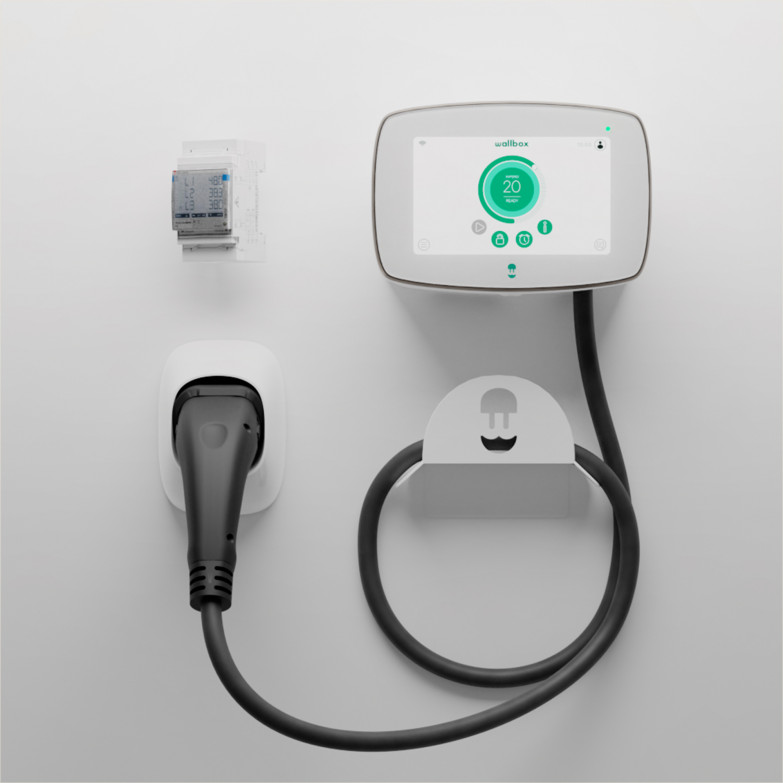 Wallbox Kit Commander 2 electric charger, 5m, type 2, 22kW + Cable holder + Powerboost 3 phase 65A/EM340, White